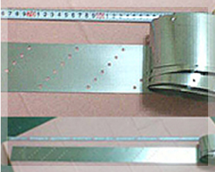 スペーサーL=3,300mmt=0.05mm 材質：ステンレス